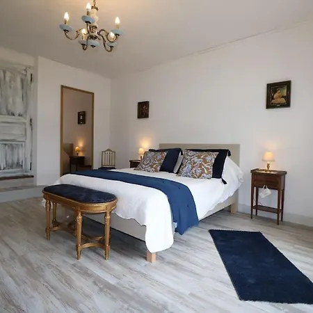 Costa Del Porte : Maison De Charme Au Coeur Du Village Classe De Avec Vue***** Holiday home