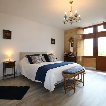 Costa Del Porte : Maison De Charme Au Coeur Du Village Classe De Avec Vue***** Beynac-et-Cazenac